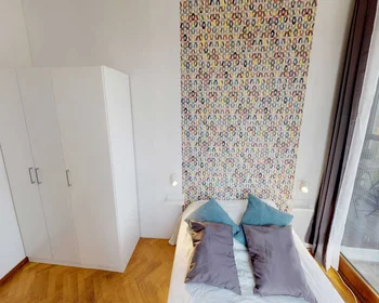 Privatzimmer in der Rue Garibaldi, bild 1 von 13