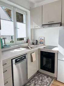 Entire apartment at Neißestraße, image 11 of 16