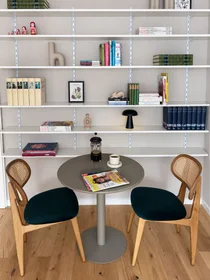 Entire apartment at Neißestraße, image 7 of 16