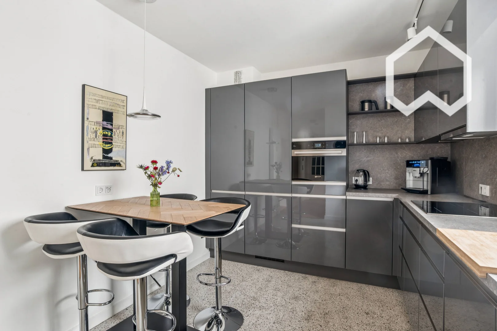Budget-friendly student room close to campus in 