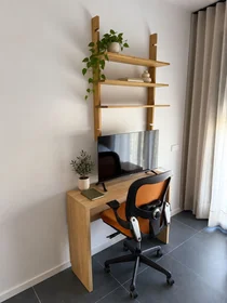 Private room at Carrer de García Lorca, image 19 of 20