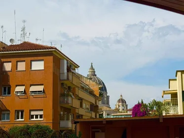 Appartamento intero in Via di Monte del Gallo, Aurelio, immagine 1 di 7