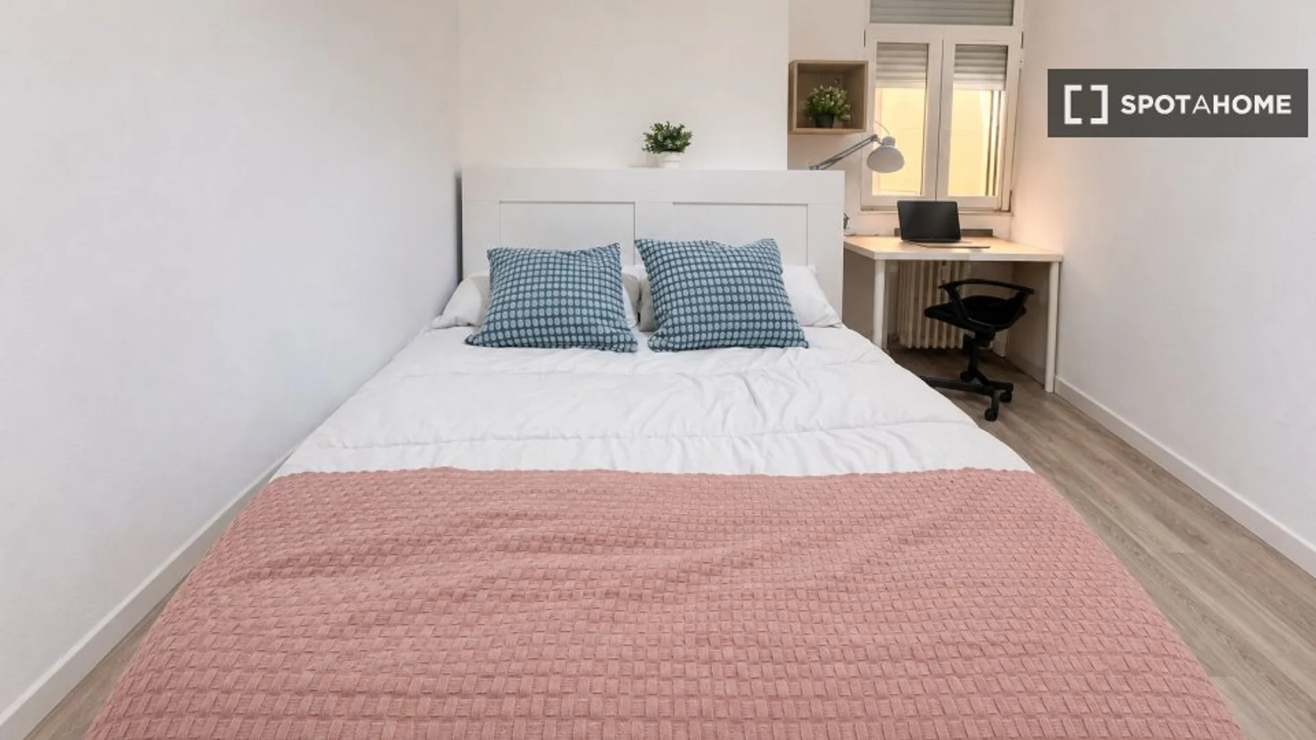 Gemütliches Zimmer für Studenten in 