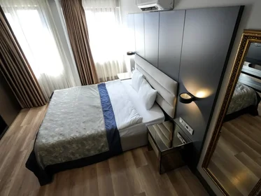 Logement entier à Abide-i Hürriyet Caddesi 139, image 12 de 26