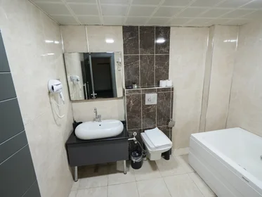 Logement entier à Abide-i Hürriyet Caddesi 139, image 10 de 26