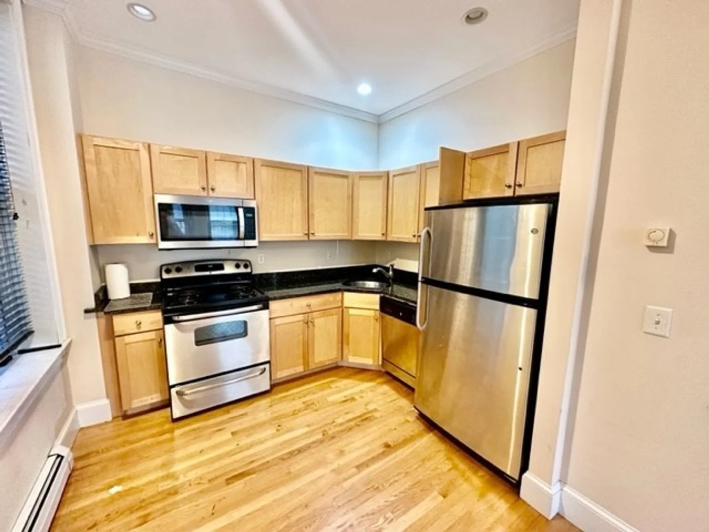 435, Beacon, Unit 4, Back Bay, Boston, MA, 02115
