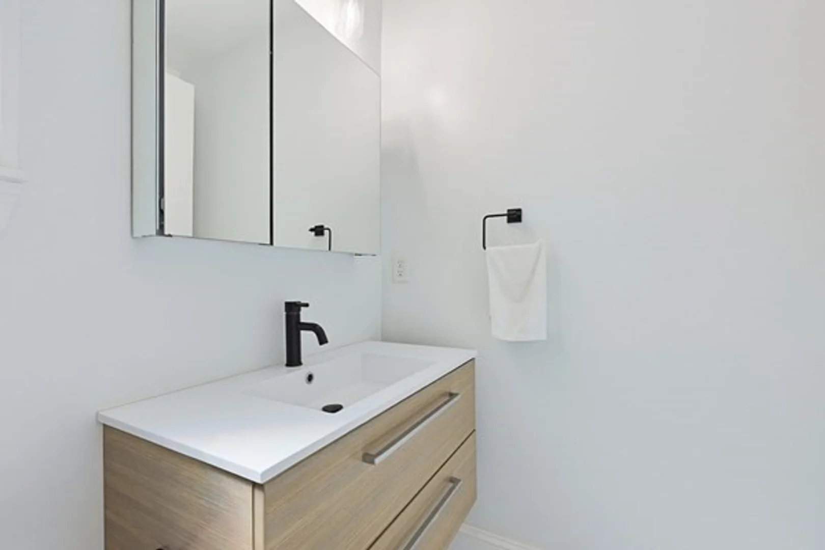 54, Bloomfield St., Unit 1, Dorchester, Boston, MA, 02124