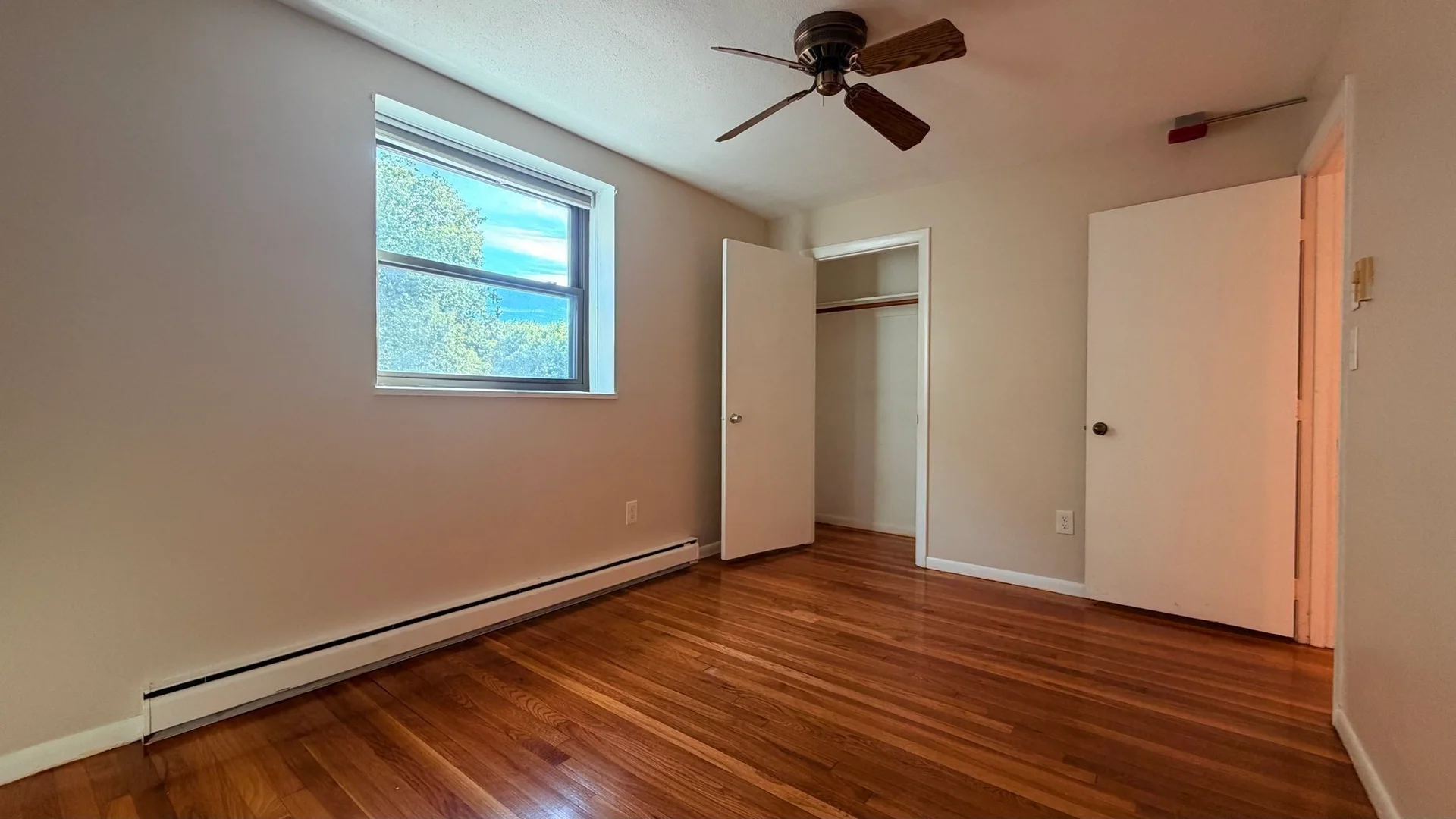 70, Jamaicaway, Unit 13, Jamaica Plain, Boston, MA, 02130