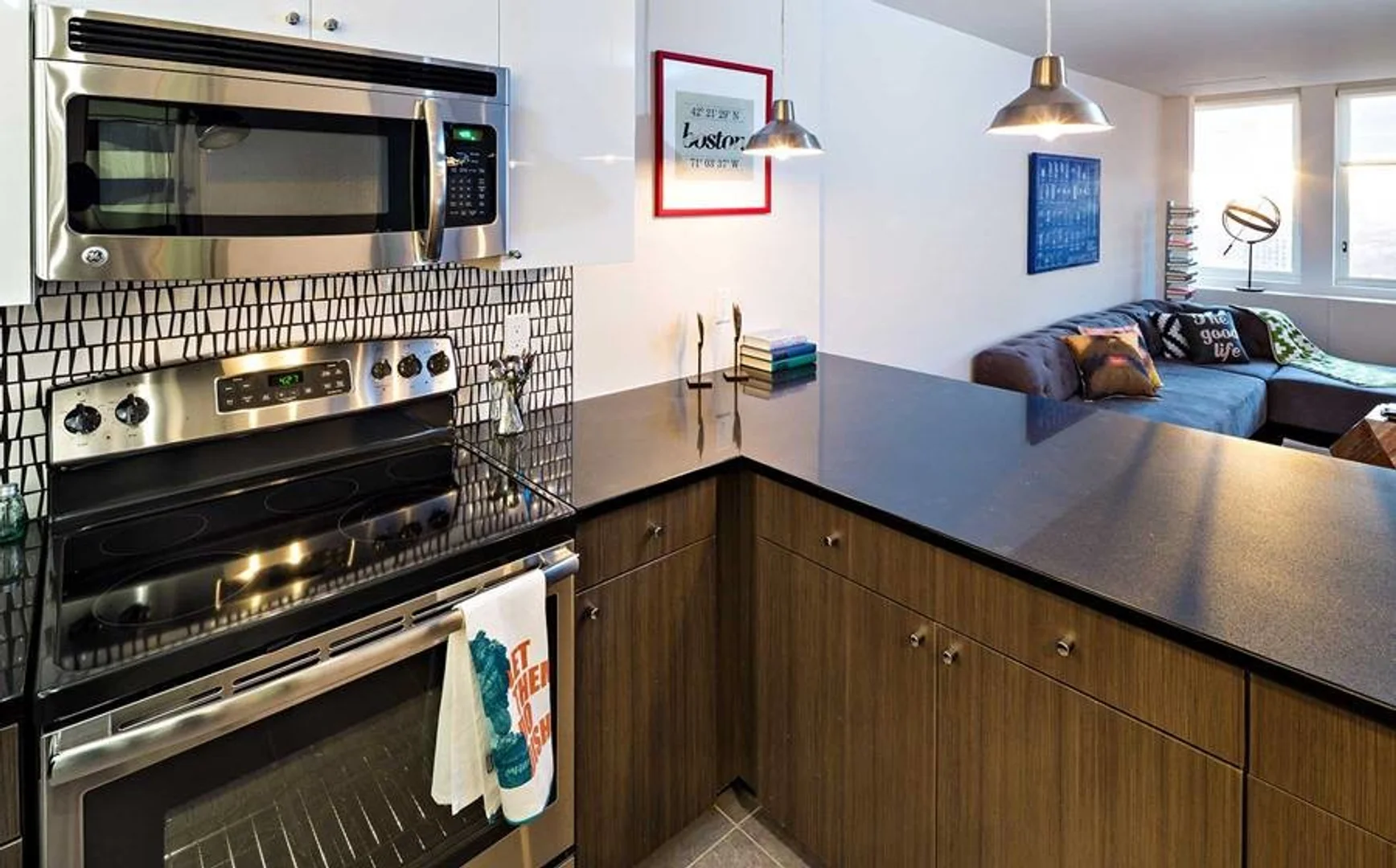 Apartamento estúdio totalmente equipado para estudantes em 