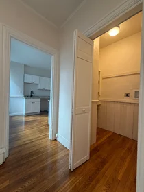 Logement entier en résidence à 327, Columbia St., Unit 2, Wellington, Cambridge, MA, 02141, image 16 de 18