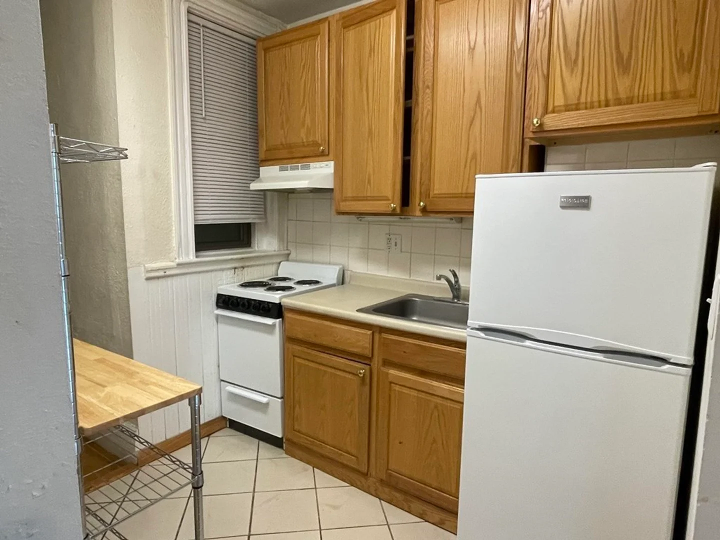 11, Grove St., Unit 4, Beacon Hill, Boston, MA, 02114