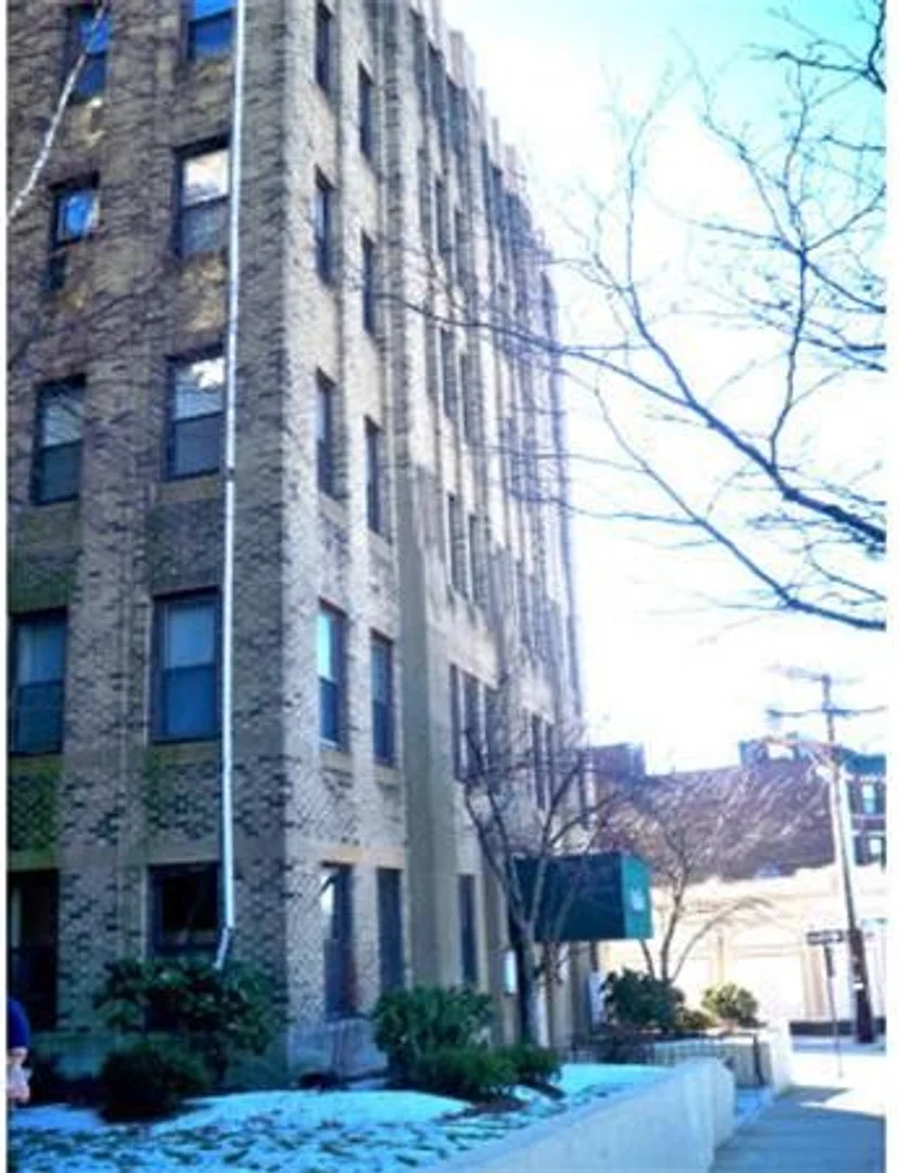 1662, Commonwealth Ave., Unit 23, Brighton, Boston, MA, 02135