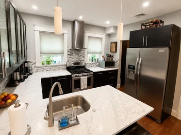 Całe miejsce w rezydencji 22, Santuit St., Unit 2, Dorchester, Boston, MA, 02124, obraz 11 22