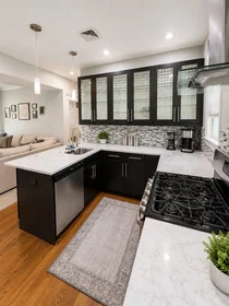 Całe miejsce w rezydencji 22, Santuit St., Unit 2, Dorchester, Boston, MA, 02124, obraz 15 22