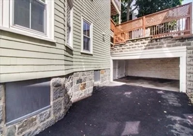 Całe miejsce w rezydencji 22, Santuit St., Unit 2, Dorchester, Boston, MA, 02124, obraz 20 22