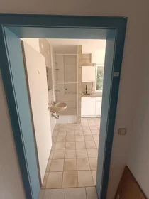 Gesamte Unterkunft in der Spemannstraße, Stuttgart Ost, bild 6 von 9