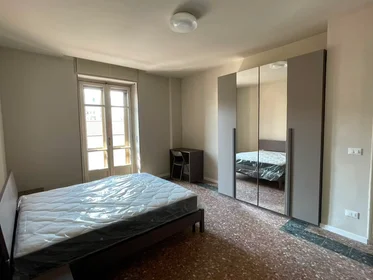 Prywatny pokój Via Canelli, Nizza Millefonti, obraz 2 10