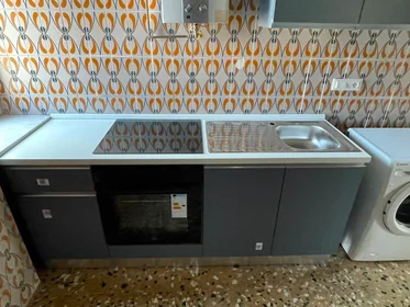 Prywatny pokój Via Canelli, Nizza Millefonti, obraz 9 10