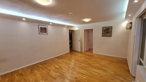 Logement entier à Madbäcksgatan 5, image 6 de 13