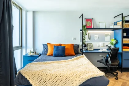 Estudio en residencia en 48 Islington, Liverpool L3 8LH, United Kingdom, imagen 5 de 34