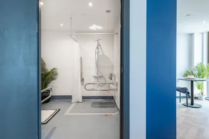 Estudio en residencia en 48 Islington, Liverpool L3 8LH, United Kingdom, imagen 6 de 34