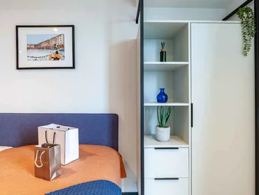 Private room in residence at 48 Islington, Liverpool L3 8LH, United Kingdom, image 4 of 32