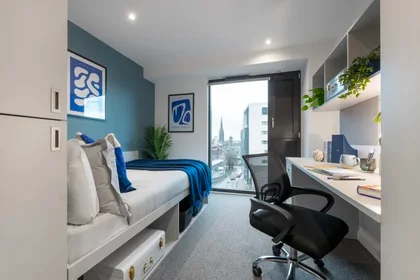 Stanza privata in 8 Parkside, Coventry CV1 2PQ, United Kingdom, immagine 1 di 10