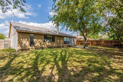 Dairenin tamamı Ikamet yerinde konumu Street, TX, Arlington, United States, 76014, 23 25 görüntüsü