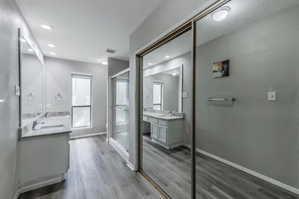 Dairenin tamamı Ikamet yerinde konumu Street, TX, Arlington, United States, 76014, 9 25 görüntüsü