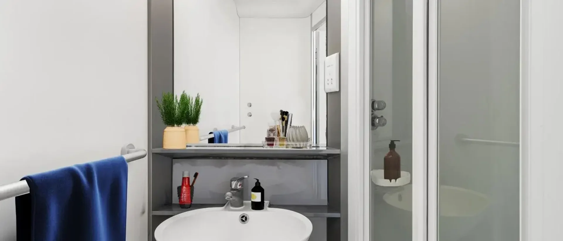Quarto de estudante funcional perfeito para estudar em 