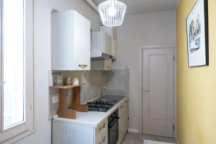 Stanza privata in Via Giorgio Regnoli 56, immagine 8 di 10