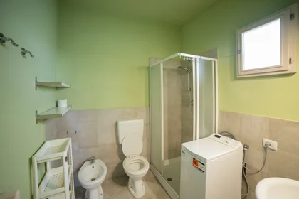 Stanza privata in Via Giorgio Regnoli 56, immagine 9 di 10