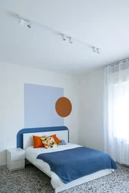 Stanza privata in Via Della Rocca 17, immagine 5 di 11