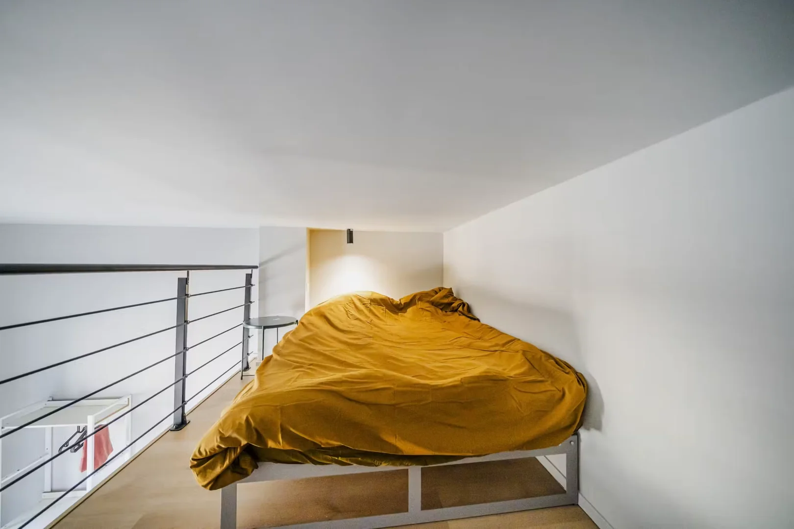 Chambre d'étudiant confortable et spacieuse dans 