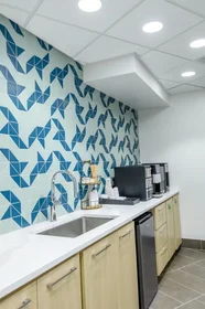 Estudio en Northwind Drive, imagen 10 de 32