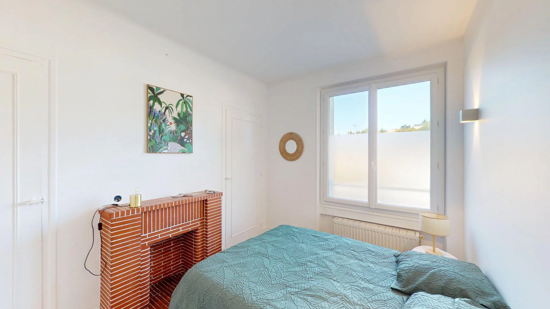 Habitación estudiantil amplia y cómoda en 