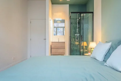 Stanza privata in Rue Fontaine del Saulx, Centre, immagine 6 di 10