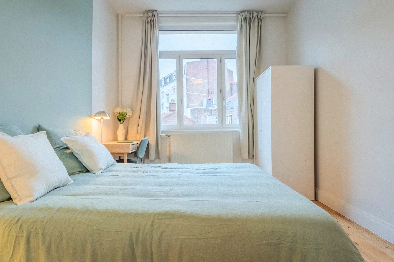 Room for rent in student apartment in , fully furnished