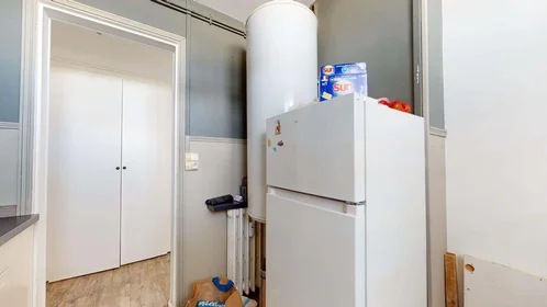 Private room at 12 Rue Gustave Mareau, 49000 Angers, France, image 12 of 20