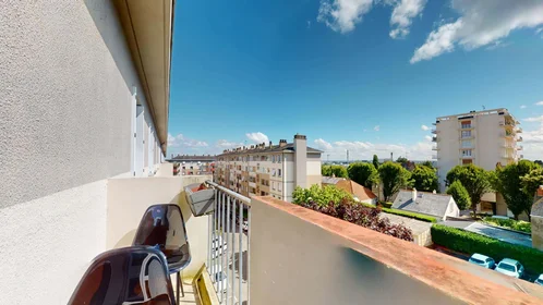Private room at 12 Rue Gustave Mareau, 49000 Angers, France, image 13 of 20