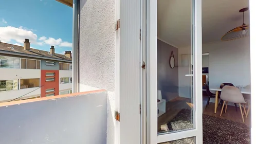 Private room at 12 Rue Gustave Mareau, 49000 Angers, France, image 14 of 20