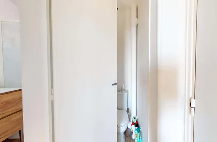 Private room at 12 Rue Gustave Mareau, 49000 Angers, France, image 19 of 20