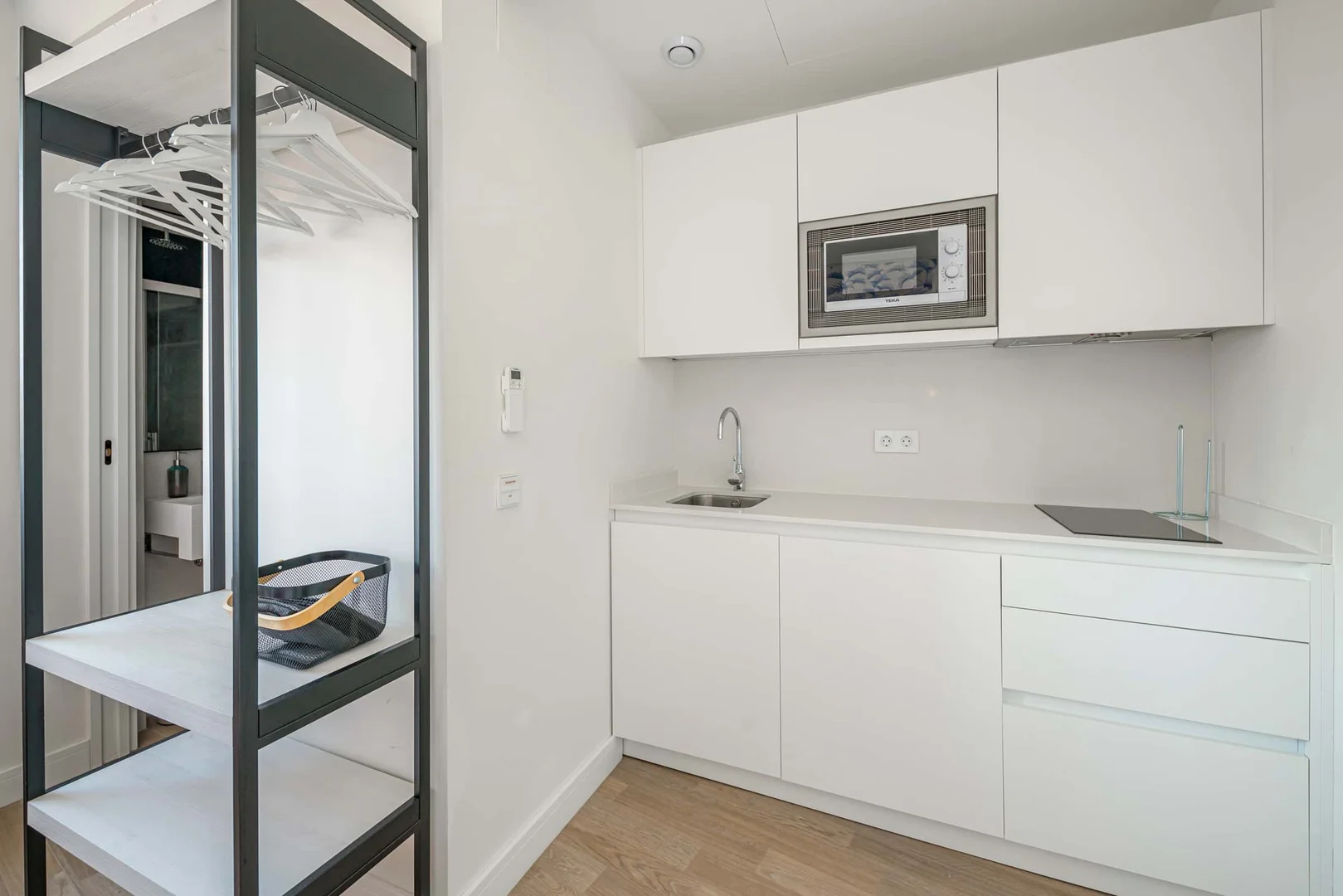 Affordable room for students with ample lighting in 