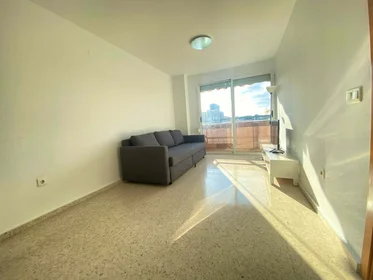 Dairenin tamamı konumu C/ de José María Haro, 46022 València, Valencia, Spain, 4 19 görüntüsü