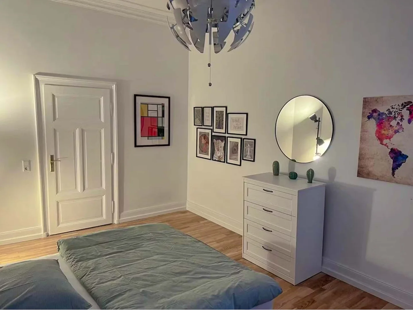 Cozy room for students available in 