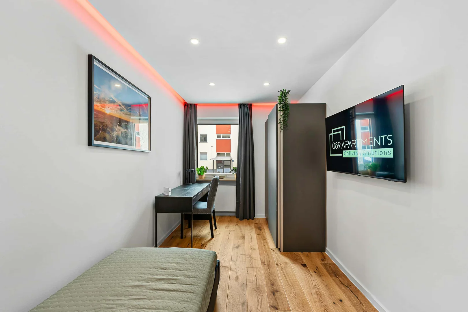 Budget-friendly student room close to campus in