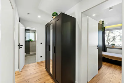 Private room at Mainaustraße, 81243 München, Germany, image 6 of 10