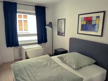 Stanza privata in Arndtstraße, 60325 Frankfurt am Main, Germany, immagine 1 di 10