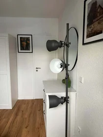 Chambre privée à Rather Str., 40476 Düsseldorf-Stadtbezirk 1, Germany, image 4 de 8