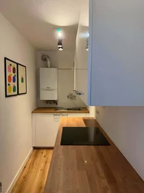 Chambre privée à Rather Str., 40476 Düsseldorf-Stadtbezirk 1, Germany, image 5 de 8